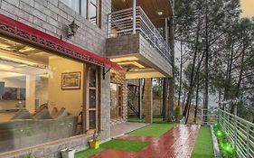 A Bluebell Villa I Jacuzzi I 3 Bedroom Villa With Open Air Lawn & Bbq L Bonfire Available L Kasauli By Exotic Stays